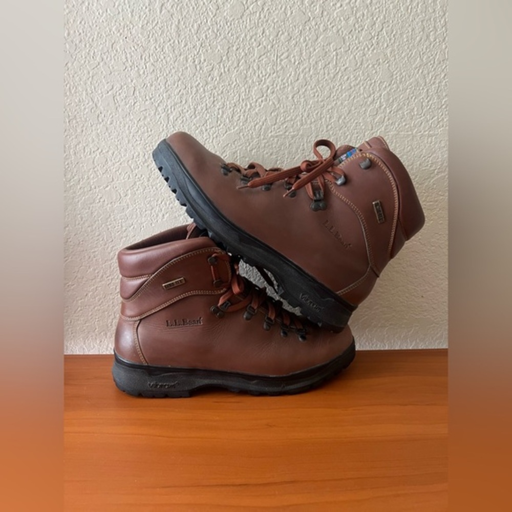 Vintage LL Bean Cresta Goretex Vibram Brown Hiking Boots Size 10.5 *FLAWS*